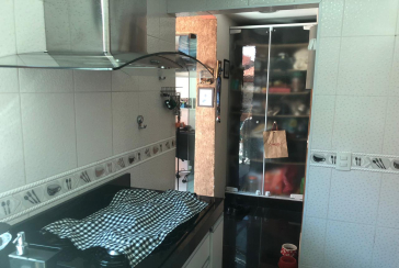 Sobrado à venda no Jaraguá na Rua Dona Gertrudes Jordão 257, no Condomínio Village Park 