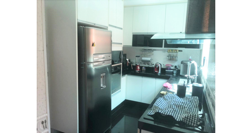 Sobrado à venda no Jaraguá na Rua Dona Gertrudes Jordão 257, no Condomínio Village Park 