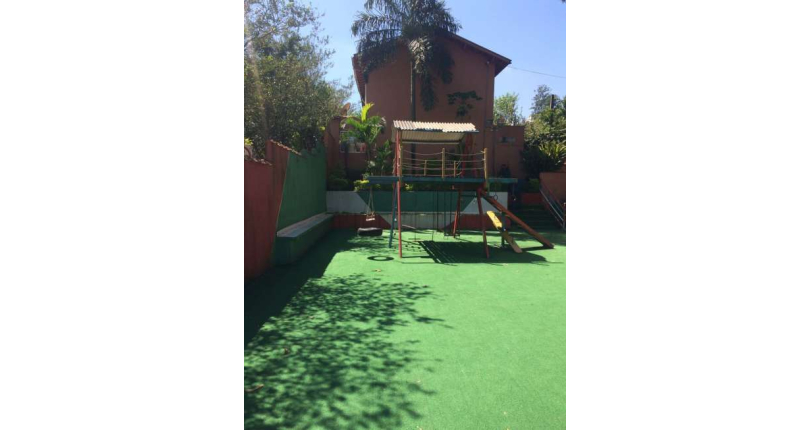 Sobrado à venda no Jaraguá na Rua Dona Gertrudes Jordão 257, no Condomínio Village Park 