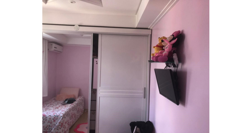 Sobrado à venda no Jaraguá na Rua Dona Gertrudes Jordão 257, no Condomínio Village Park 