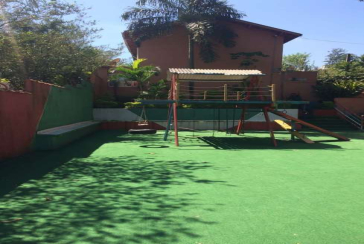 Sobrado à venda no Jaraguá na Rua Dona Gertrudes Jordão 257, no Condomínio Village Park 