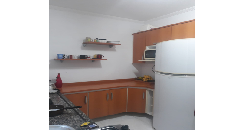 Sobrado à venda no Jaraguá na Rua Dona Gertrudes Jordão 257, no Condomínio Village Park 