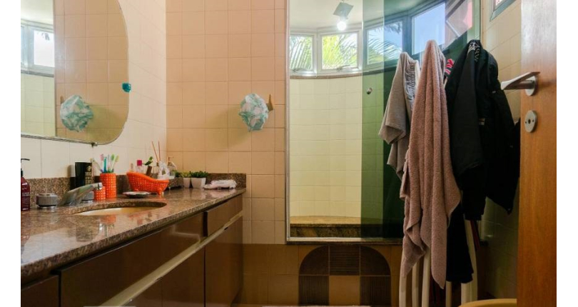 Casa à venda no Parque São Domingos na Rua Doutor Odon Carlos de Figueiredo Ferraz