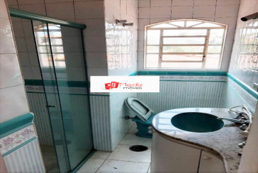 Belo Sobrado à venda na Vila Guedes na Rua Confidência Musical, 