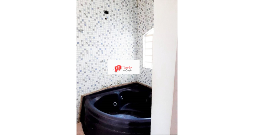 Belo Sobrado à venda na Vila Guedes na Rua Confidência Musical, 