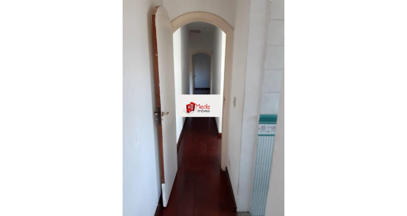 Belo Sobrado à venda na Vila Guedes na Rua Confidência Musical, 