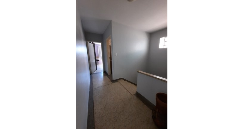 Sobrado à venda Rua Felisbino dos Santos, Chácara Inglesa - Imóveis à Venda