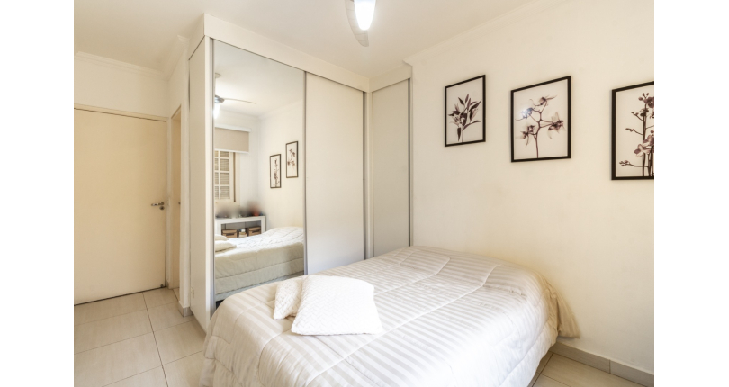 Sobrado à venda Rua Doutor Odon Carlos de Figueiredo Ferraz, Parque São Domingos - Imóveis à Venda