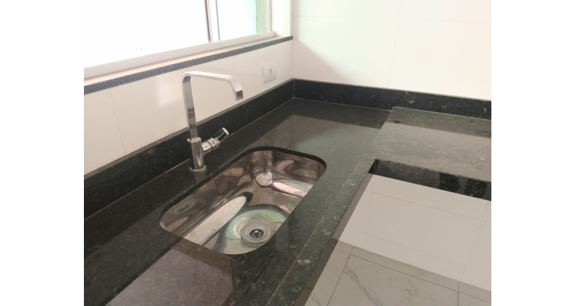 Sobrado à venda Rua Severino Vilar Filho, 181, Parque São Domingos - Imóveis à Venda