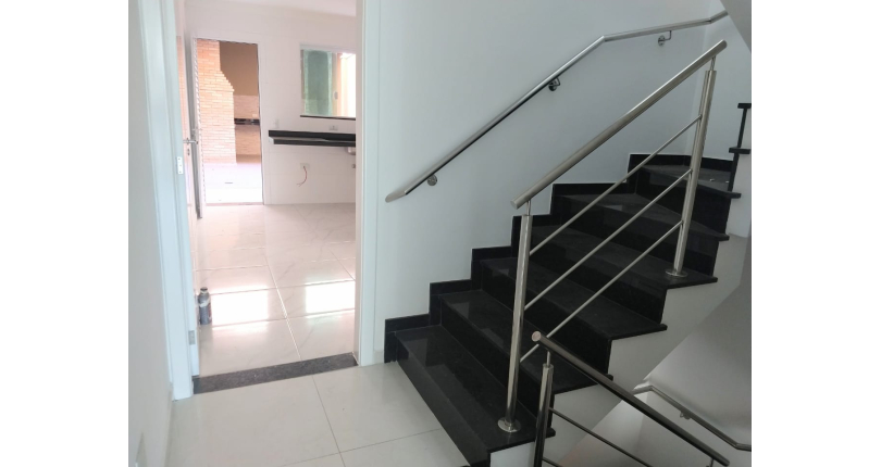 Sobrado à venda Rua Severino Vilar Filho, Parque São Domingos - Imóveis à Venda