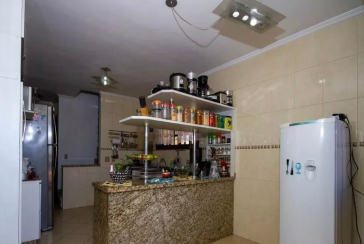 Sobrado à venda na Vila Palmeiras na Rua Antônio Teixeira Braga