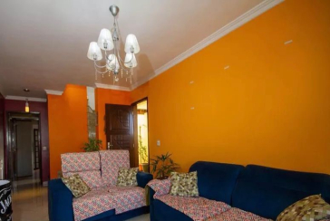 Sobrado à venda na Vila Palmeiras na Rua Antônio Teixeira Braga