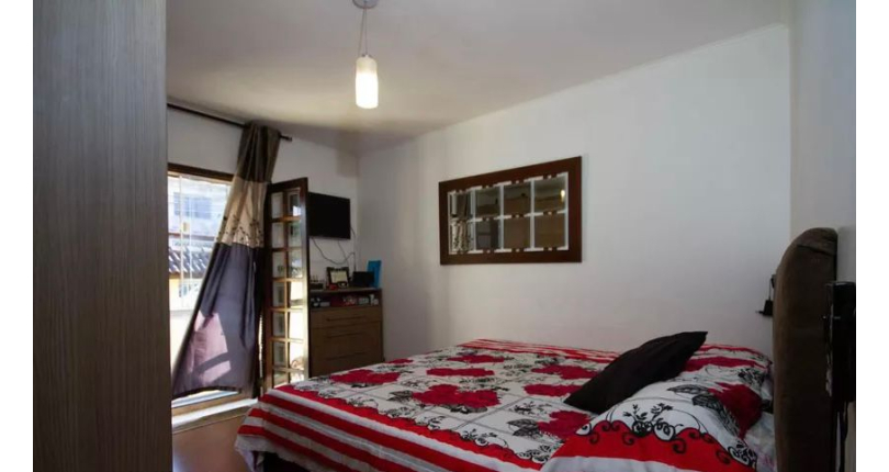 Sobrado à venda na Vila Palmeiras na Rua Antônio Teixeira Braga