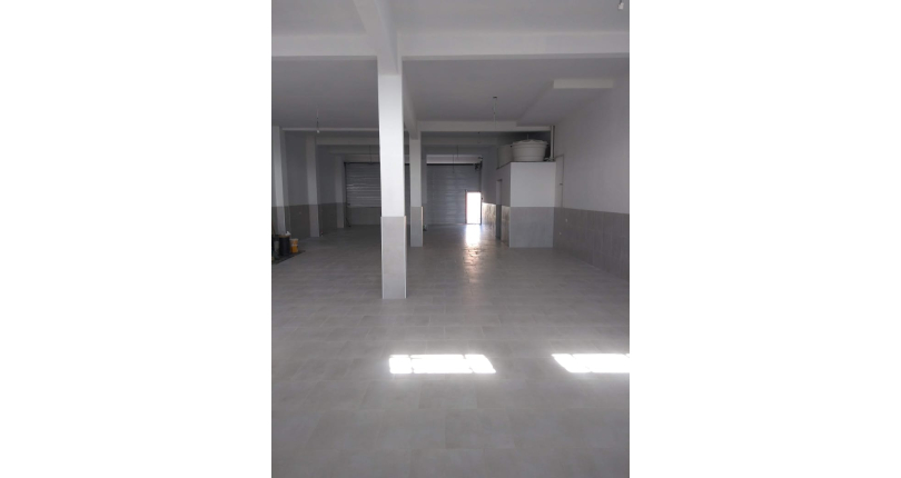 Prédio à venda na Vila Zat na Rua Professor José Lourenço