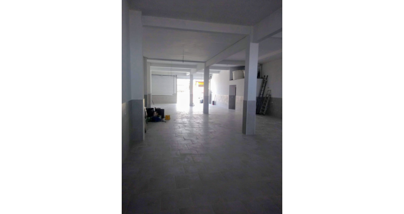 Prédio à venda na Vila Zat na Rua Professor José Lourenço