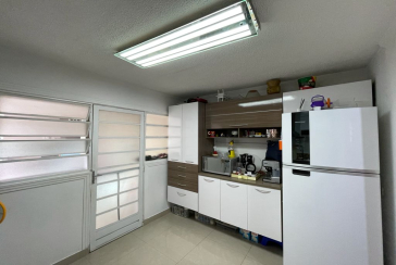 Sobrado à venda no Conjunto Residencial Vista Verde na Rua Desembargador Lauro de Souza Alves