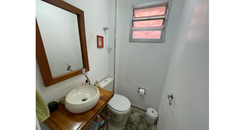 Sobrado à venda no Conjunto Residencial Vista Verde na Rua Desembargador Lauro de Souza Alves