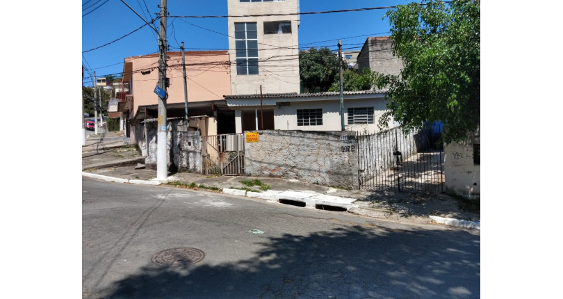 Terreno à venda no Jardim Mutinga na  Frederico Lecor 