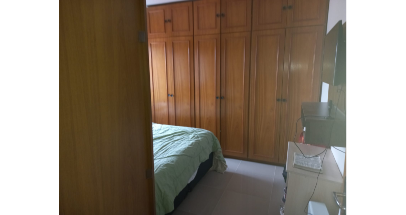 Casas à venda no Jardim Mangalot na Rua Desembargador Cândido da Cunha Cintra