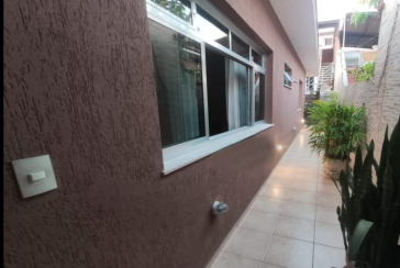  Casa à venda em Osasco na Vila dos Remédios na Rua Frei João Augusto Becker,