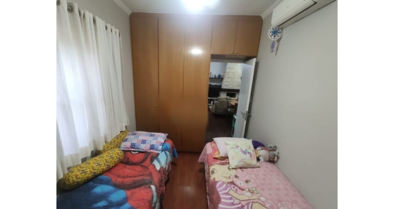  Casa à venda em Osasco na Vila dos Remédios na Rua Frei João Augusto Becker,