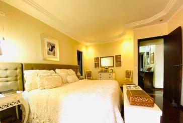 Belíssimo Sobrado à venda no City América na Rua Acádio, com 4 dormitórios sendo 3 suítes