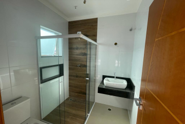 Sobrado novo à venda no Jardim Mangalot na Rua Manoel Martins da Rocha