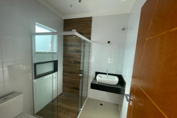 Sobrado novo à venda no Jardim Mangalot na Rua Manoel Martins da Rocha