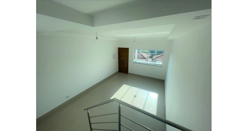 Sobrado novo à venda no Jardim Mangalot na Rua Manoel Martins da Rocha