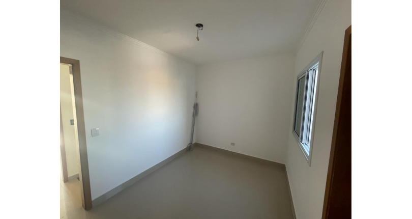 Sobrado novo à venda no Jardim Mangalot na Rua Manoel Martins da Rocha