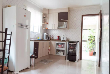 Lindo Sobrado à venda no Parque São Domingos na Rua Waltrudes Correa