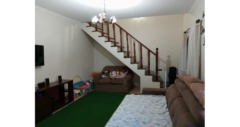 Sobrado á venda no Jardim Jaraguá na Rua Capitão Antônio Bueno Rangel, com 3 dormitórios