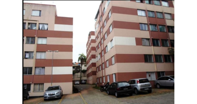 Apartamento à venda na Vila Guedes na Rua Martinho do Amaral 101, no Condomínio Edifício Safira