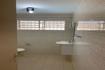 Casa Térrea no Jardim Maristela na Rua Coronel Augusto Machado