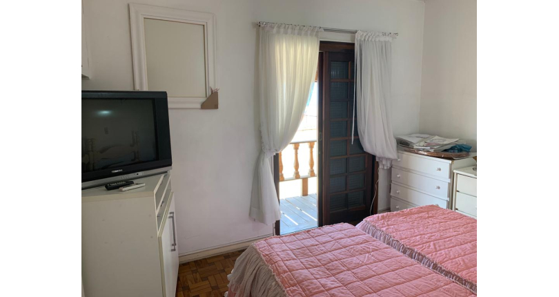 Casa Térrea no Jardim Maristela na Rua Coronel Augusto Machado