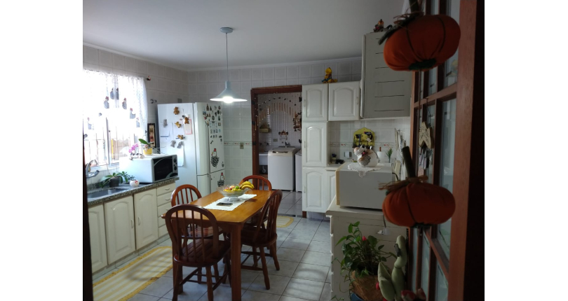  Sobrado à venda no Parque São Domingos na Rua Dona Herminda Borba Attuy