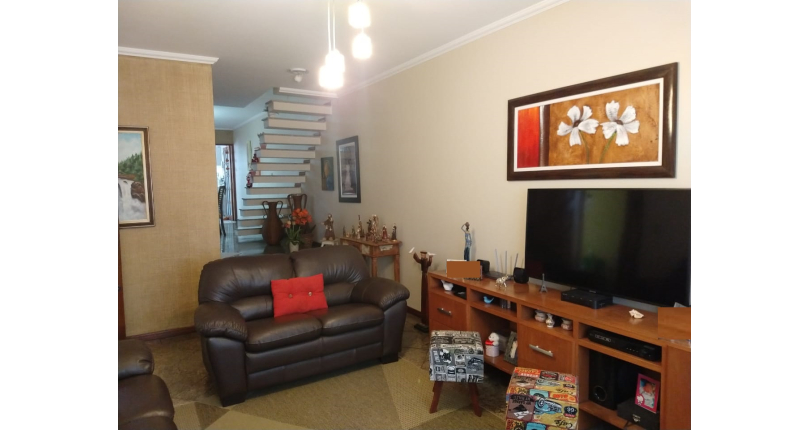 Sobrado à venda Rua Dona Herminda Borba Attuy, Parque São Domingos - Imóveis à Venda