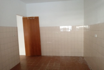 Casas de renda á venda na Vila dos Remédios na Rua Capitão-Mor Rodrigues de Almeida 