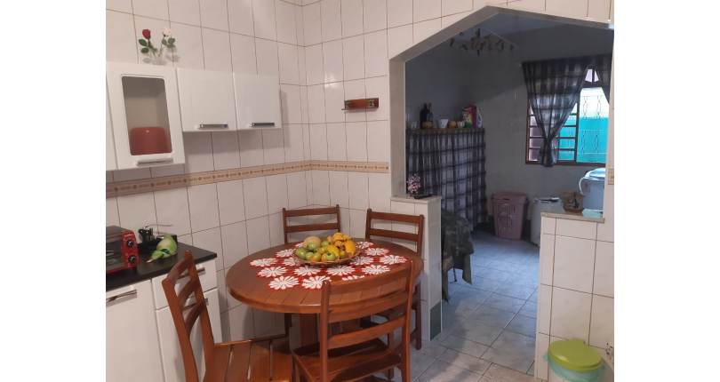 Sobrado à venda na Vila Boaçava na Rua Itamogi,