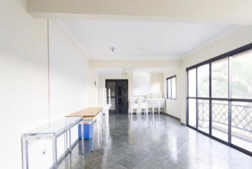  Apartamento à venda na Vila Mangalot na Rua Joaquim Oliveira Freitas 912 Edifício Mirante do Sol 