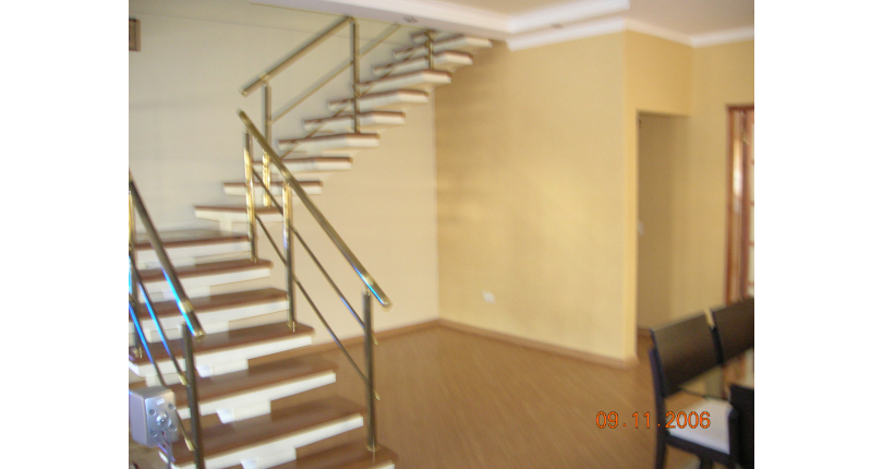 Sobrado à venda no City Recanto Anastácio na Rua União Federativa, Condomínio Sacra