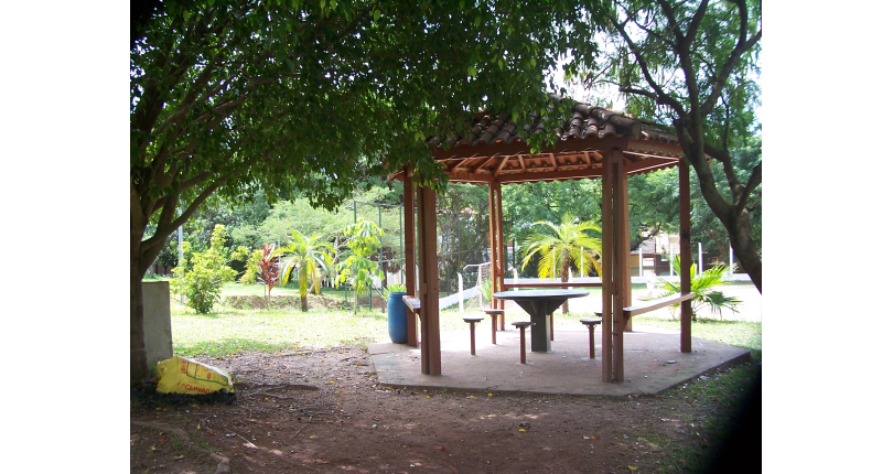 Sobrado à venda no City Recanto Anastácio na Rua União Federativa, Condomínio Sacra