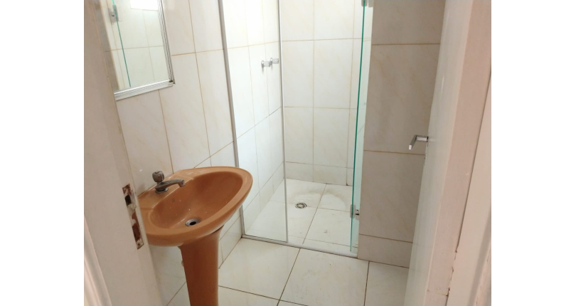  Ótimo Sobrado à venda no Jardim Santa Mônica na Rua Carlos de Resende