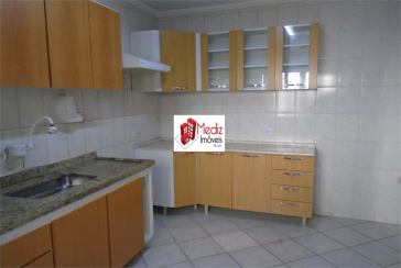  Sobrado à venda no Parque São Domingos na Rua João Veloso de Oliveira 235 no Condomínio Primavera 