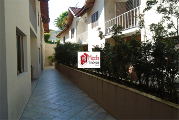  Sobrado à venda no Parque São Domingos na Rua João Veloso de Oliveira 235 no Condomínio Primavera 