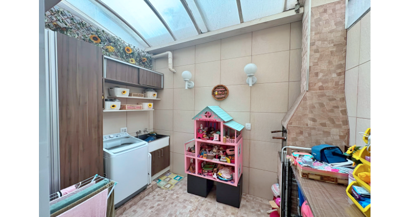 Sobrado à venda Avenida Santa Mônica, 326, Jardim Santa Mônica - Imóveis à Venda