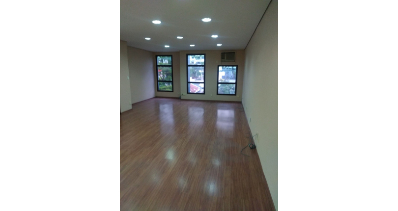 Sala Comercial à venda na Vila Romana na Rua Coriolano 864