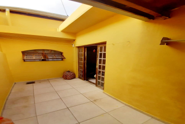 Sobrado à venda no Jardim Líbano na Rua Professor Araújo Coelho