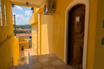 Sobrado à venda no Jardim Líbano na Rua Professor Araújo Coelho