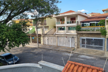  Sobrado à venda no Parque São Domingos na Rua Artur Bastos